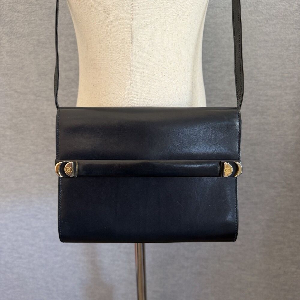 Gucci Vintage Crossbody Clutch Bag Solid Black Leather Minimalist Old Money Logo - Picture 2 of 11
